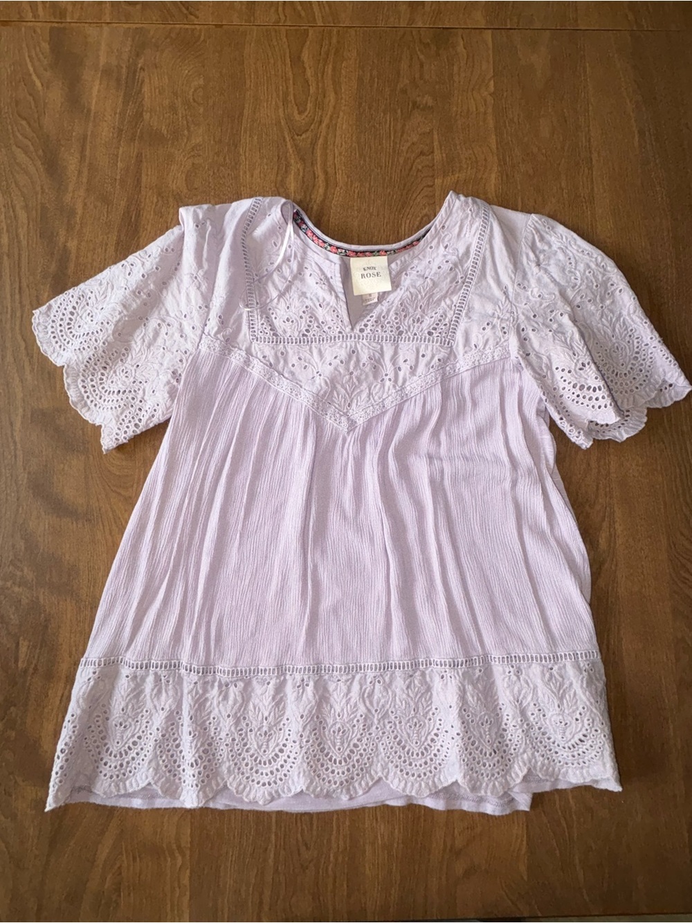 Knox Rose Lavender Eyelet Lace Short Sleeve tee